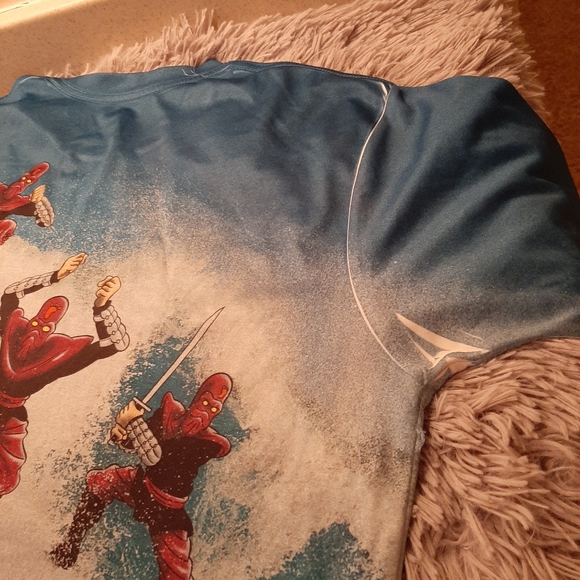 Teenage Mutant Ninja Turtle Shirt (Large) - Picture 2 of 10